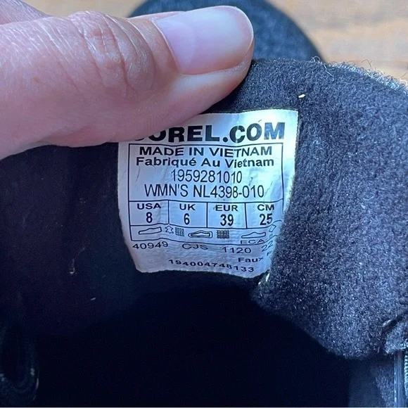 NEW Sorel Kinetic RNEGD Caribou Waterproof Boot Black NL4398 Size 8 NWT - Picture 7 of 8